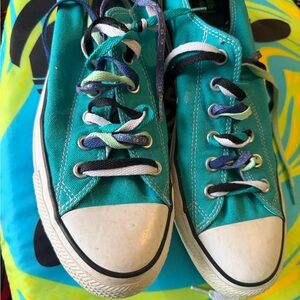 Turquoise teal converse women’s size 10